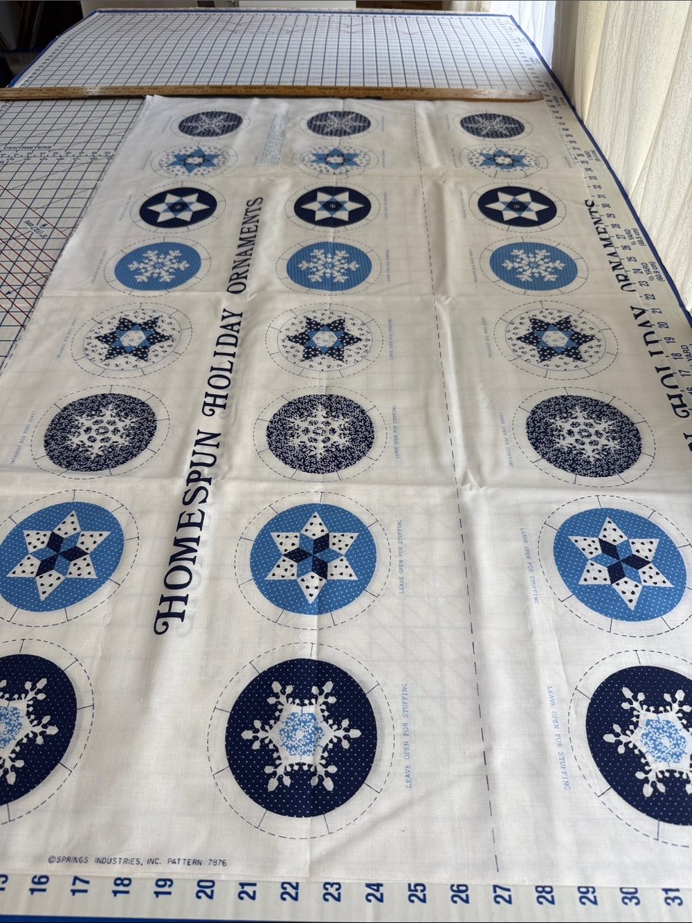 Vintage Springs Homespun Holiday Ornaments Fabric Panel Blue White 44x52